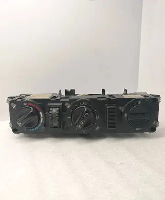 Mercedes-Benz Vito Viano W638 Climate control unit A0004461928 HB0080586 ZGS005018