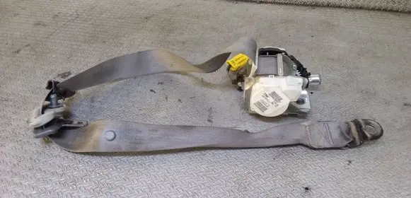 Volkswagen Routan Front seatbelt P0ZV692D5AD