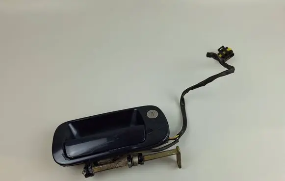 Maserati Coupe Front door exterior handle 384500016