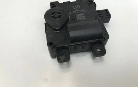 Mazda MX-30 Air flap motor/actuator 0134500090