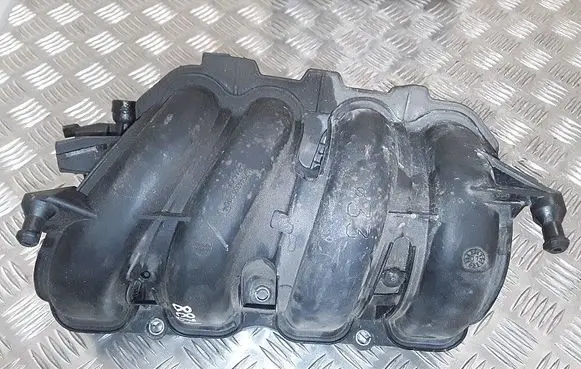 Peugeot 207 Intake manifold v75443558004 0261230136 v75398118003