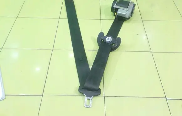 Peugeot 208 I Front seatbelt 98063158XX BEZPIECZENSTWA