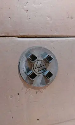 Volkswagen Golf III Original wheel cap 1H0601149H PA66M16