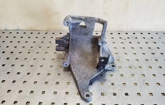 Subaru Forester SG A/C compressor mount bracket 5370035901