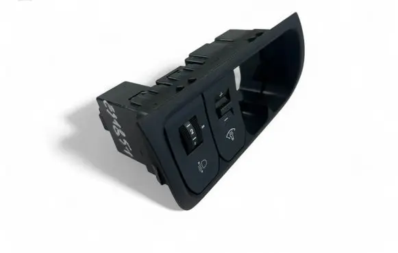 Hyundai i10 Light switch 751U00080
