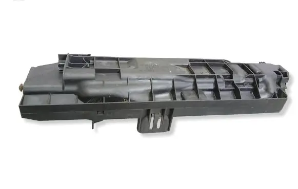 BMW 1 E82 E88 Radiator mount bracket 7524914