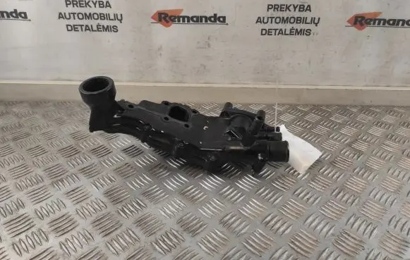 Peugeot 607 Thermostat housing 9633699980