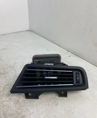 BMW 5 F10 F11 Dashboard side air vent grill/cover trim 9166884 916689010