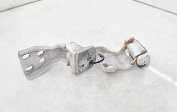 Ford Transit Tailgate/trunk/boot hinge 198JCA0E