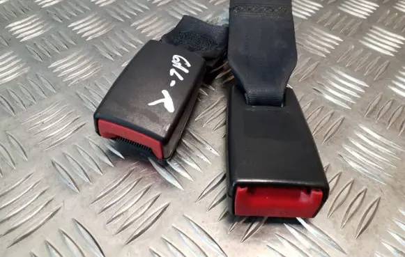 Mitsubishi ASX Rear seatbelt buckle 6183896B
