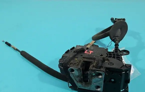 Renault Clio IV Rear door lock 825016604R IMPRK1468234
