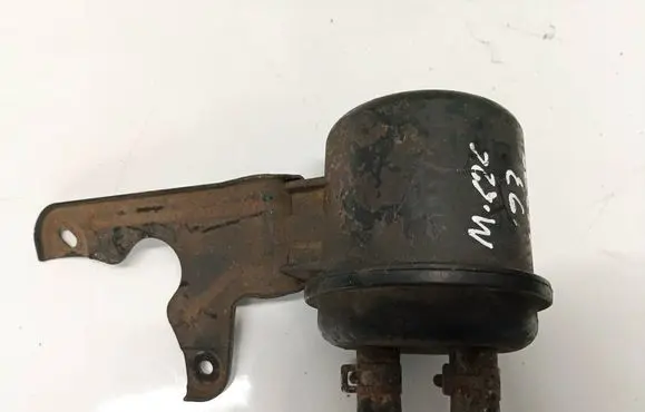 Mazda 626 Vacuum air tank 