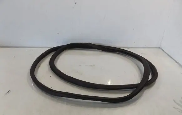 Skoda Fabia Mk2 (5J) Seal rubber (tailgate) 