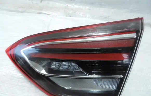 Opel Crossland X Rear/tail lights 39137528
