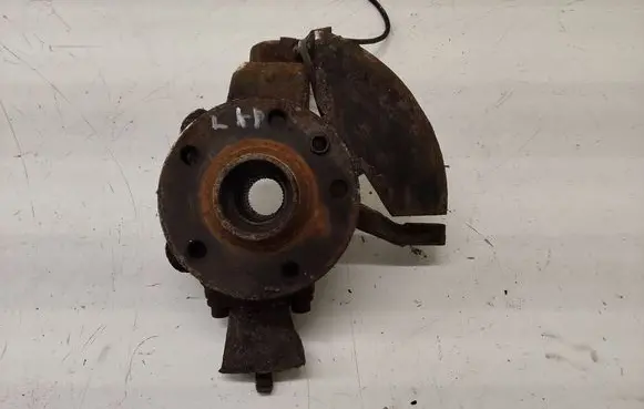 Volkswagen Sharan Front wheel hub KP99M