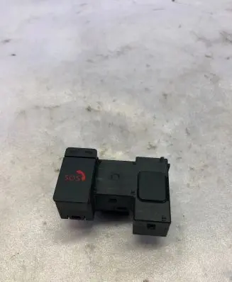 Nissan Juke II F16 Sos button 254506pa0a
