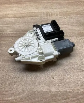 Audi A3 S3 8P Rear door window regulator motor 8P4959802D