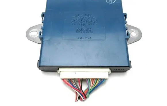 Lexus IS 220D-250-350 ESP acceleration yaw rate sensor 8967053020