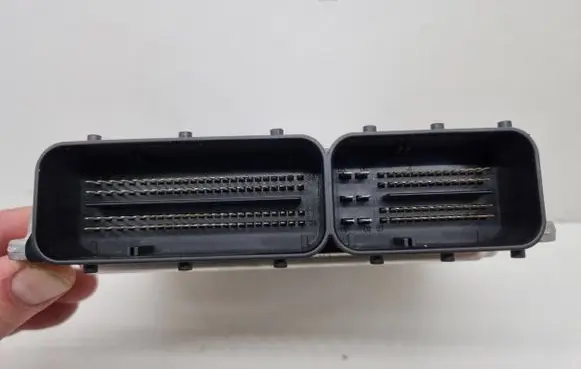 BMW 5 GT F07 Engine control unit/module 8572440 1039S58269 030060818