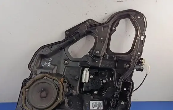 Rear door window regulator with motor