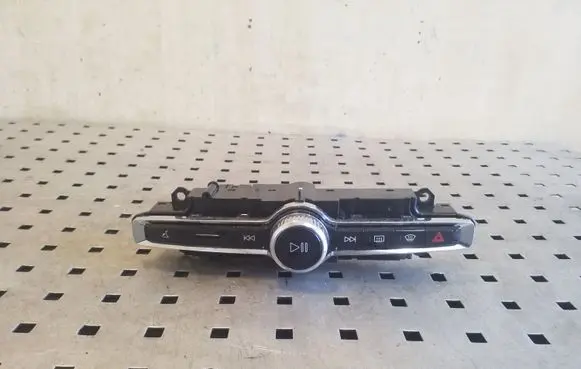 Volvo XC90 Head unit multimedia control 31346790