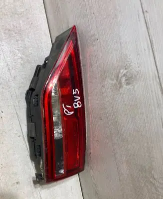 Audi A3 S3 8V Tailgate rear/tail lights 8V5945076