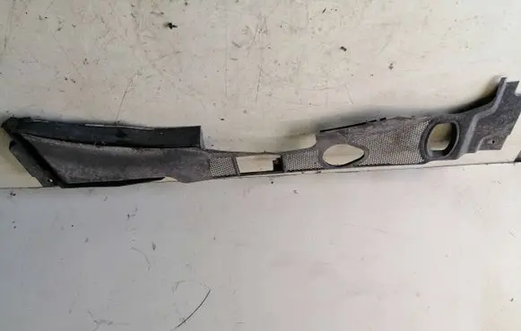 Audi A5 8T 8F Wiper trim 8k1819447