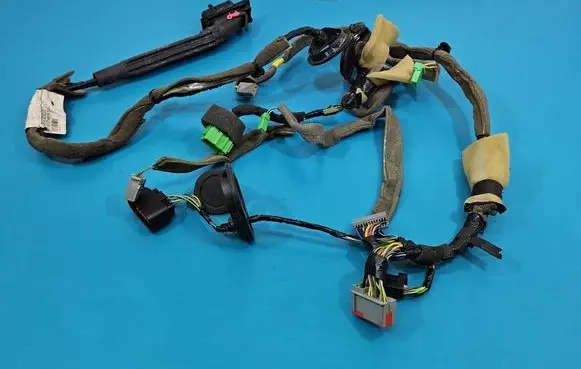 Volvo V70 Front door wiring loom 30728406 IMPRK1585339
