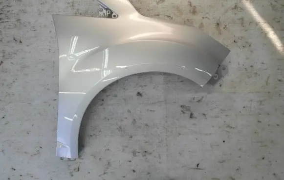 Ford C-MAX II Fender C-MAXLEWYBLOTNIK
