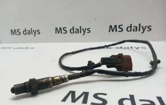 Volkswagen Touareg I Lambda probe sensor 077906262