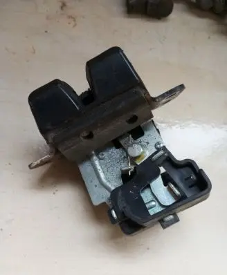 KIA Sportage Tailgate/trunk/boot lock/catch/latch 812303W000