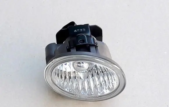 Infiniti FX Front fog light 26150-8J000