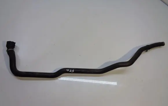 BMW 1 F20 F21 Engine coolant pipe/hose 9243891 6421924389102