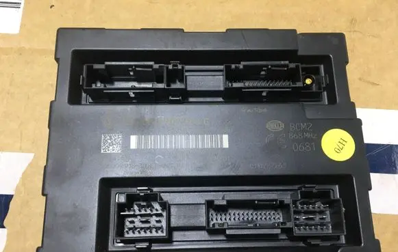 Audi A4 S4 B8 8K Comfort/convenience module 8K0907064C