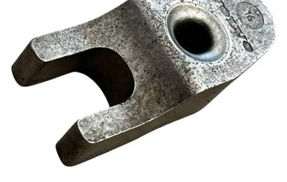 Volvo V60 Fuel Injector clamp holder 