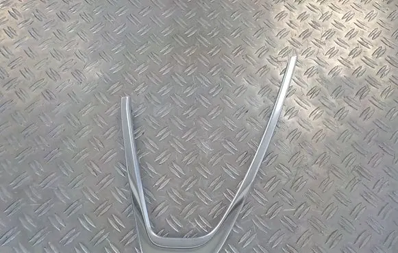 Volvo S90, V90 Rear side glass trim 