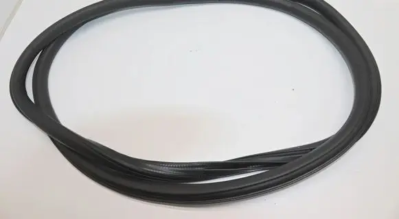 Skoda Superb B6 (3T) Rubber seal rear door 3T5867367
