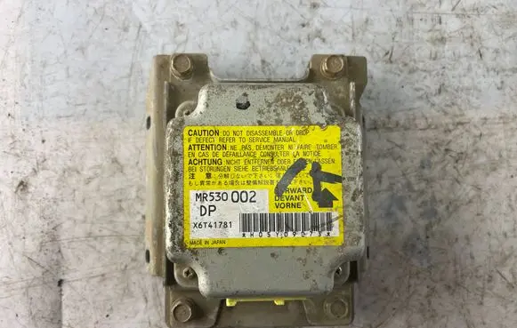 Mitsubishi Pajero Sport I Airbag control unit/module Mr530002