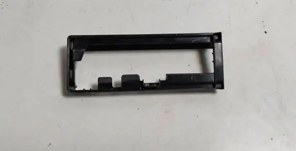 Land Rover Discovery Sport Rear seat rail trim cover LK72600D12BA LR127890 LK72600D12BA8PVJ