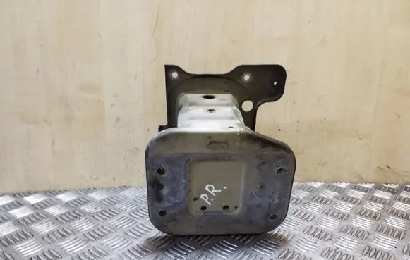 Chevrolet Captiva Front bumper shock/impact absorber 