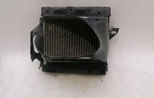 Mercedes-Benz SL AMG R231 Coolant radiator A0995003203