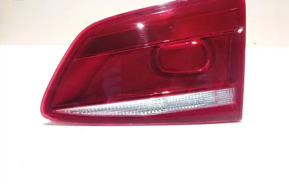Volkswagen PASSAT B7 Tailgate rear/tail lights 3AF945094R