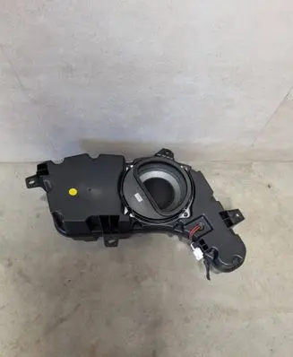 Hyundai Santa Fe Subwoofer speaker 963802W110