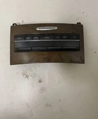 Mercedes-Benz E AMG W212 Climate control unit A2129009109