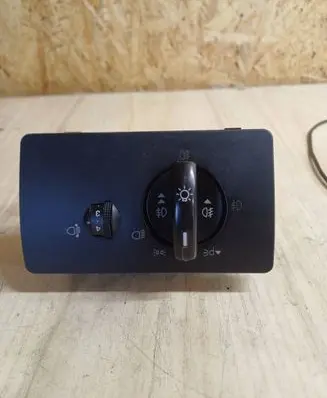 Light switch