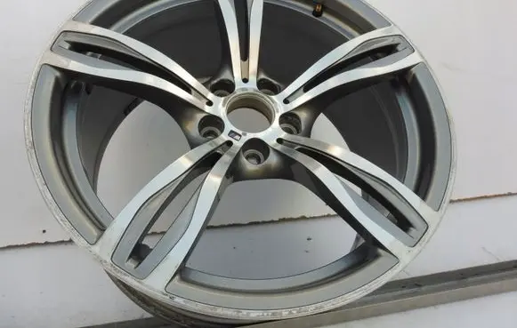 BMW M5 R20 alloy rim 2284602