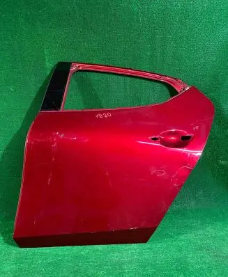 Mazda 3 Rear door