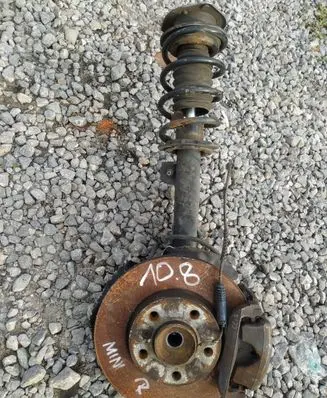 Mini Cooper Countryman R60 Front wheel hub 9804424