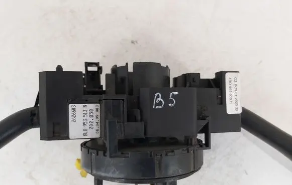 Volkswagen PASSAT B5 Multifunctional control switch/knob 1J0959653B CZKO301202032 4BO953503H