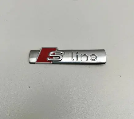 Audi Q3 8U Fender model badge letters 8N0853601A